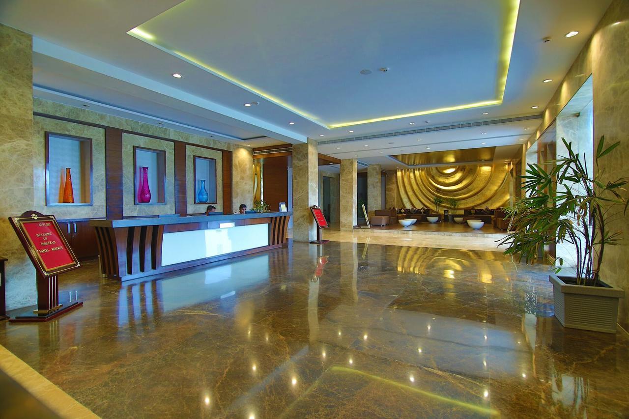 Cs Boutique Hotel Faridabad Eksteriør billede