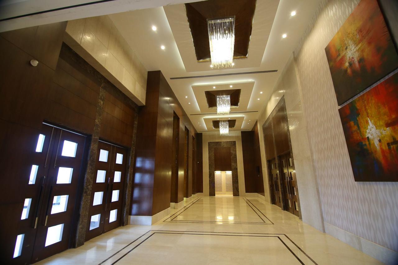 Cs Boutique Hotel Faridabad Eksteriør billede