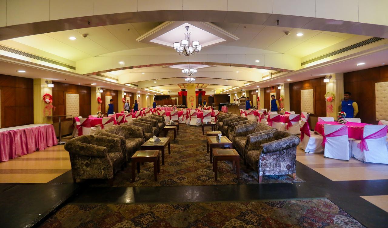 Cs Boutique Hotel Faridabad Eksteriør billede