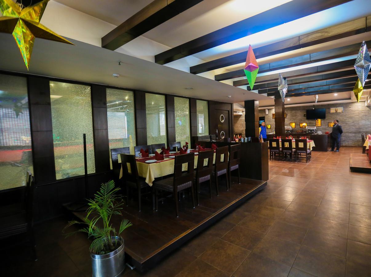 Cs Boutique Hotel Faridabad Eksteriør billede