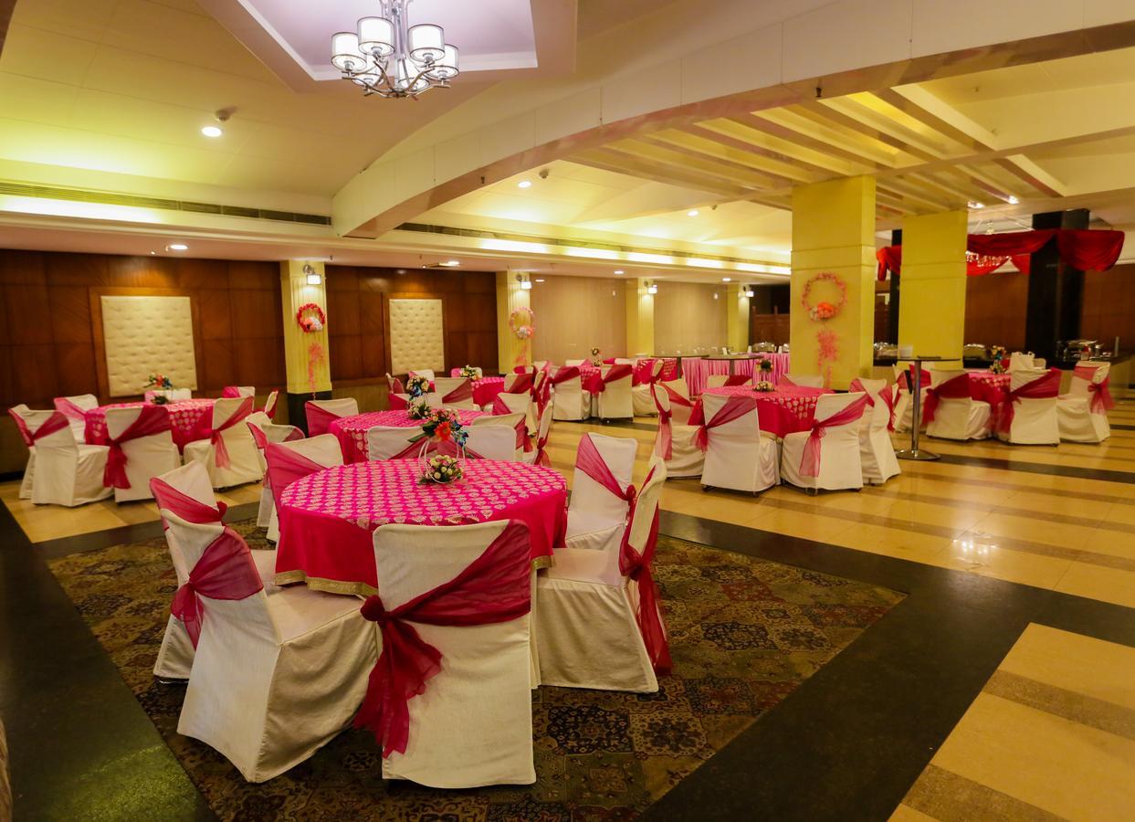 Cs Boutique Hotel Faridabad Eksteriør billede