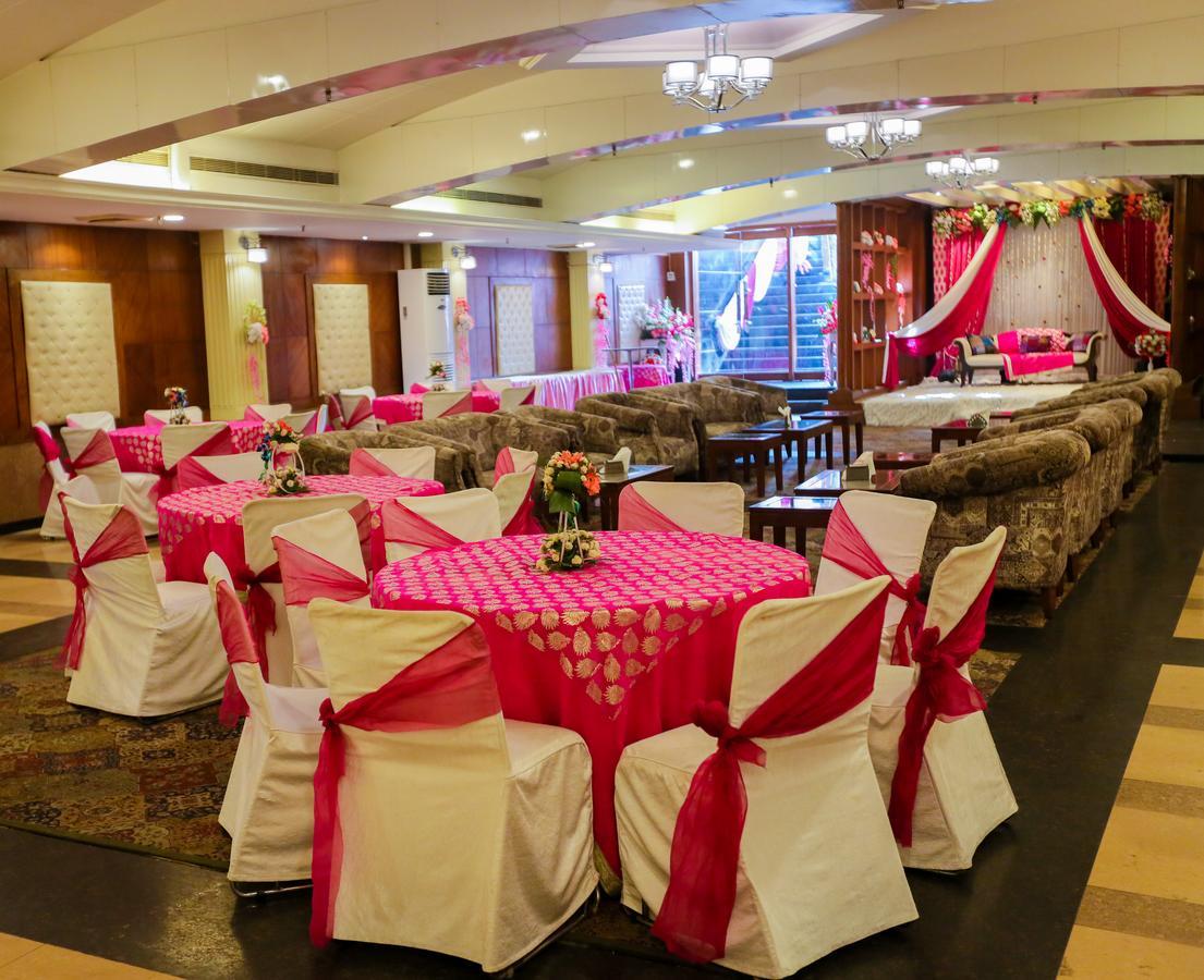 Cs Boutique Hotel Faridabad Eksteriør billede