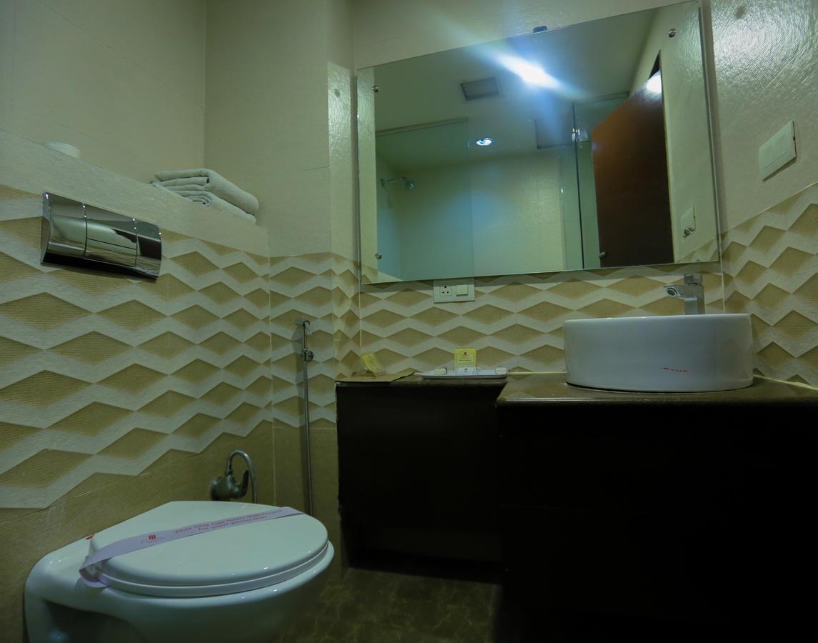 Cs Boutique Hotel Faridabad Eksteriør billede