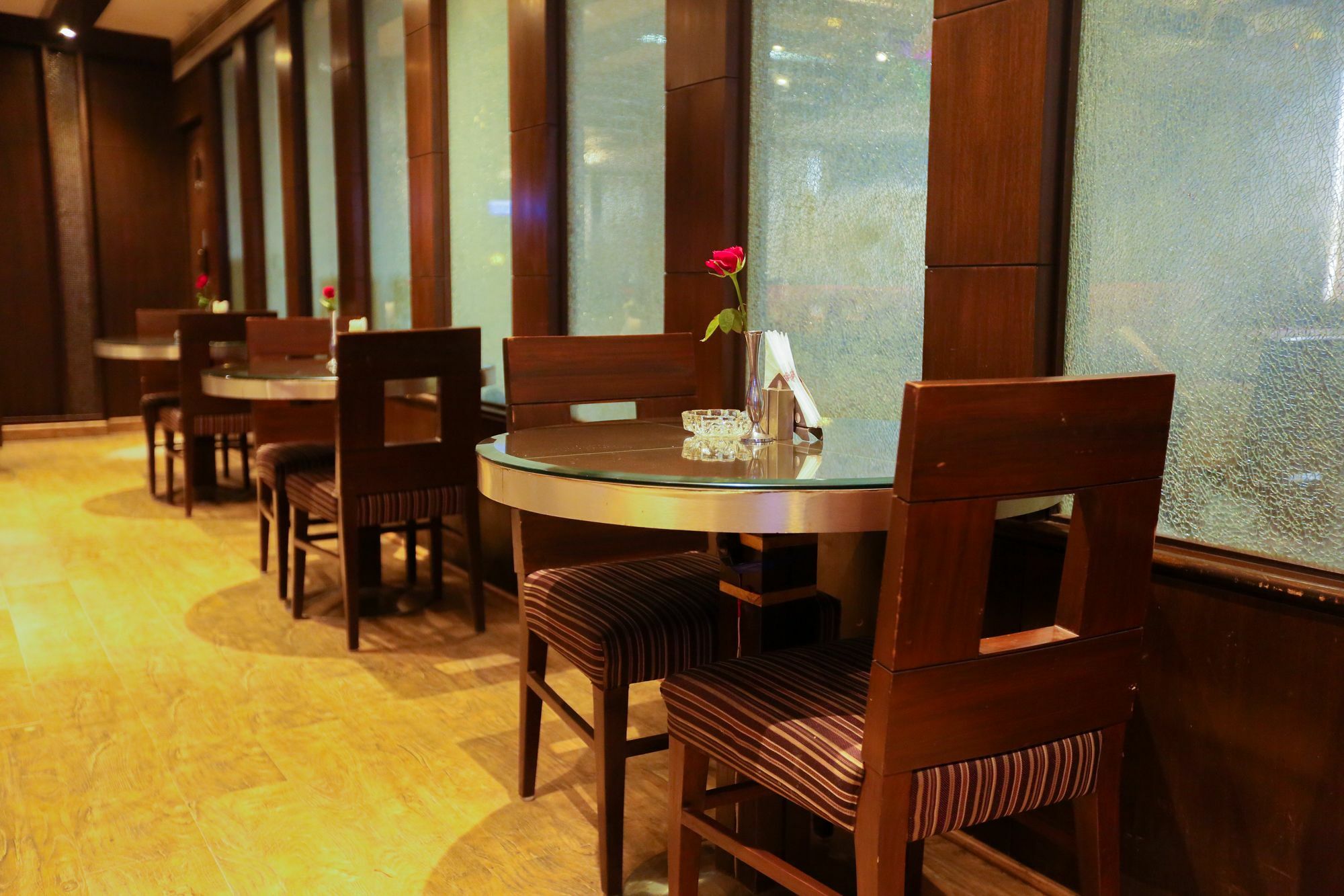 Cs Boutique Hotel Faridabad Eksteriør billede